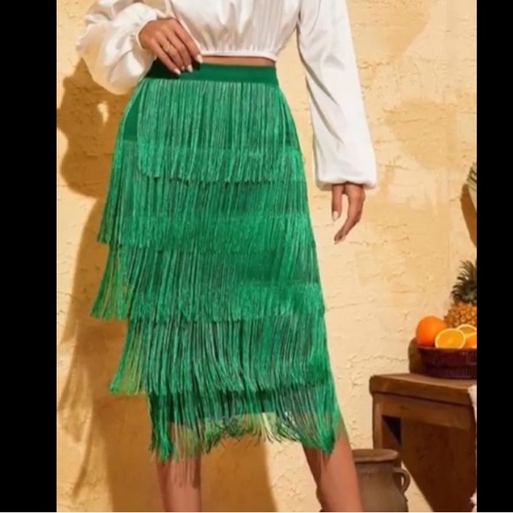 NWT Women Fringe Pencil Skirts green size medium - Picture 8 of 14